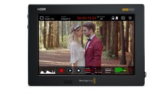 Blackmagic Video Assist 7 12G HDR Front web