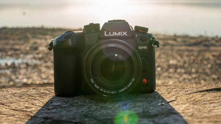 Panasonic Lumix GH6: die Videokamera mit 5,7K im Test