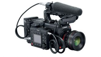 Canon EOS-C700-CN-E35-3q-l-hiRes