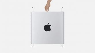 Apple Mac Pro Display Pro Hand Lift