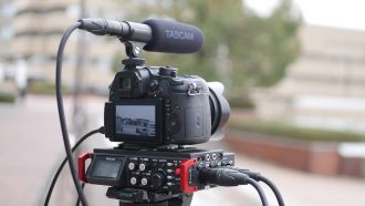 Tascam TM-200SG: Shotgun-Mikrofon für Videoaufnahmen