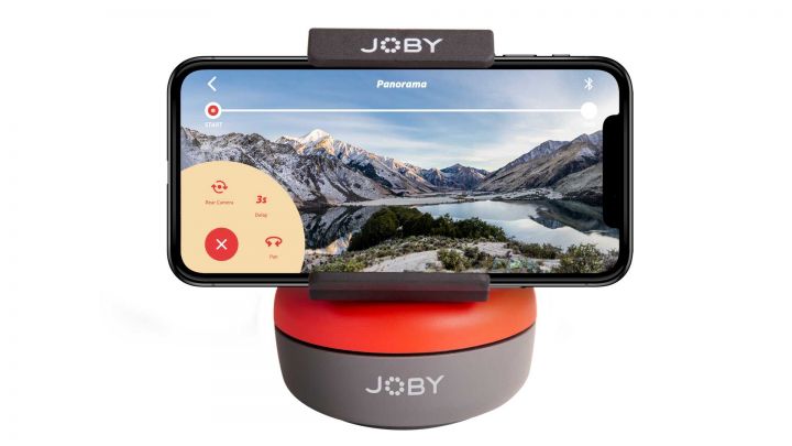 Joby Spin JB01641 tripod with iphone web