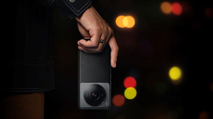 8 Xiaomi 12S Ultra co engineered with Leica web