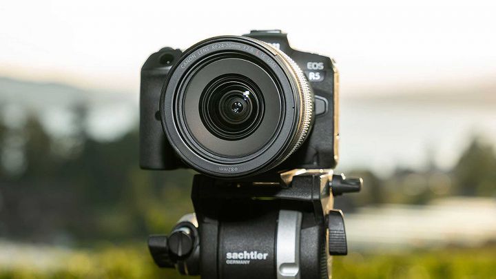 Canon EOS R3, R5: Firmware-Updates verbessern Autofokus und Auflösung